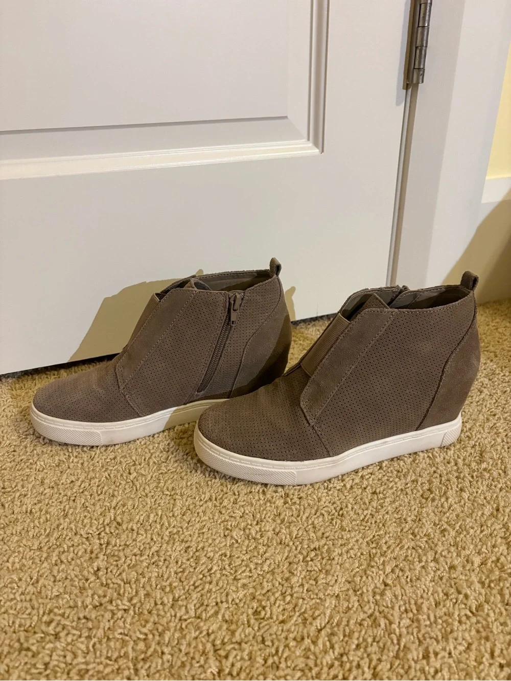 Steve Madden Taupe Perforated Wedge Sneakers